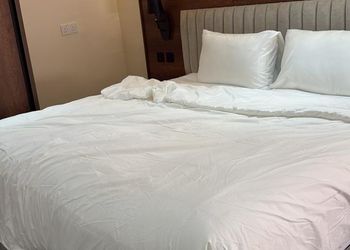استراحة بخيمه وجلسة خارجية