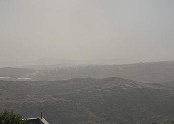 شقة بغرفتين نوم وصالة 