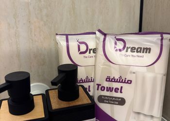 شقة بغرفتين نوم وصالة 