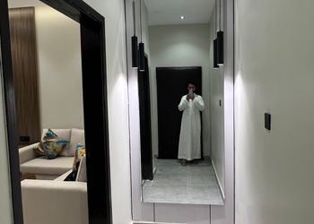 استديو بسرير ماستر وجلسة جانبية