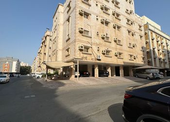 شقة بغرفة نوم ودخول ذاتي