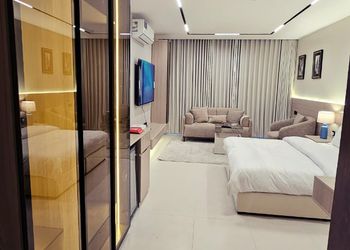 استديو بسرير ماستر ودخول ذاتي