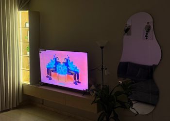 استديو بسرير ماستر وجلسة جانبية 