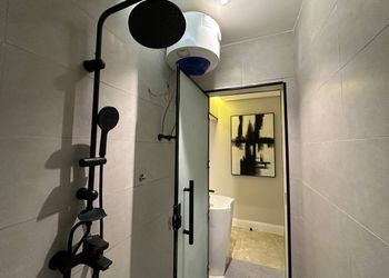 استديو بسرير ماستر وجلسة جانبية
