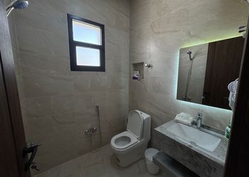 شقة بدخول ذاتي وتصميم عصري 