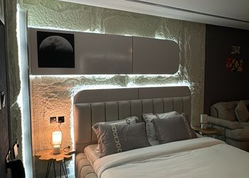 استديو بتصميم أنيق ودخول ذاتي