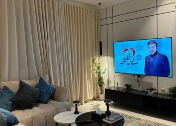 استديو بسرير ماستر وجلسة جانبية