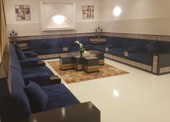 منتجع فندقي بمسطح اخضر