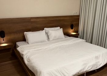 شقه بغرفتين نوم ودخول ذاتي