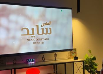 شقة بغرفة معيشة وغرفة نوم 