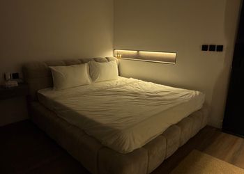 استديو بسرير ماستر
