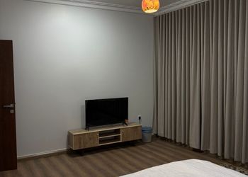 استديو بدخول ذاتي وسرير مريح 