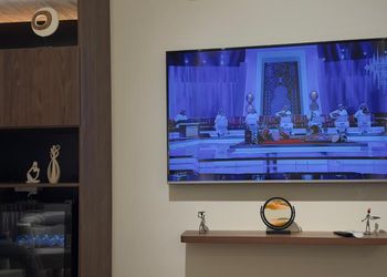 استديو هادئ بسرير ماستر