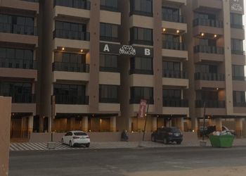 استديو بسرير ماستر وجلسة جانبية