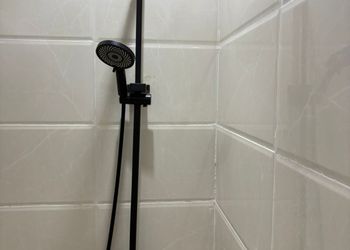 استديو هادئ بسرير ماستر 