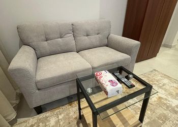 استديو هادئ بسرير ماستر