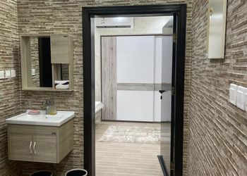 شاليه بمجالس انيقه وواسعه