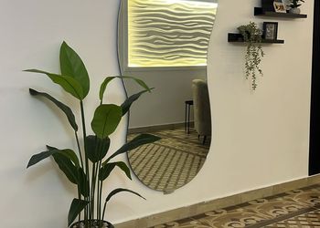 ڤيلا بمسبح مطل على البحر