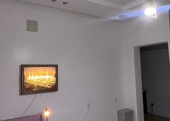 استديو هادئ بسرير ماستر 