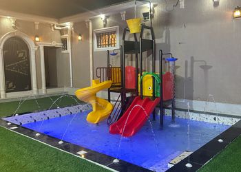 استراحة بمسطح اخضر 