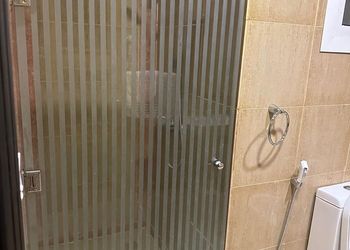 شقة بغرفتين نوم ومسبح
