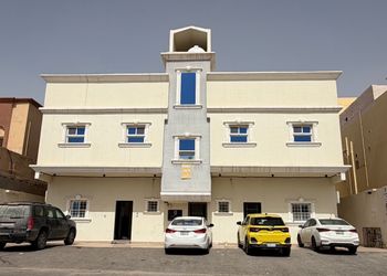 استديو بسرير ماستر