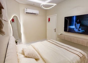 شقة مودرن أنيقة بدخول ذاتي