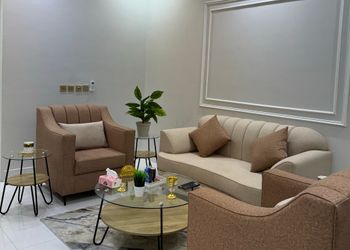 شقة بغرفة معيشة وغرفة نوم 