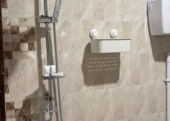 استديو بسرير ماستر وجلسة جانبية