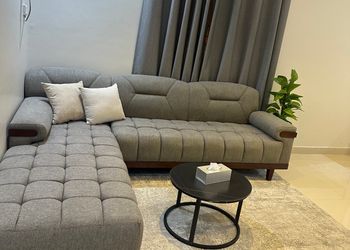 استديو بدخول ذاتي 