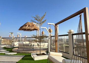 شاليه بتصميم أنيق وأجواء ممتعة 