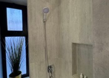 استديو بدخول ذاتي وسرير مريح