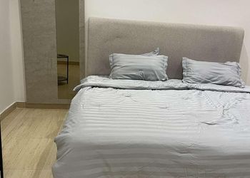 استديو هادئ بسرير ماستر 