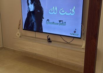 استديو بسرير ماستر وجلسة جانبية