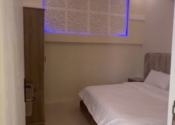 شاليه بمسبح بألعاب مائية