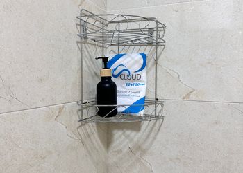شقة بصالة أنيقة ودخول ذاتي 