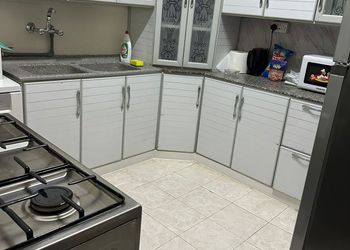 شقة بصالة وغرفتين نوم