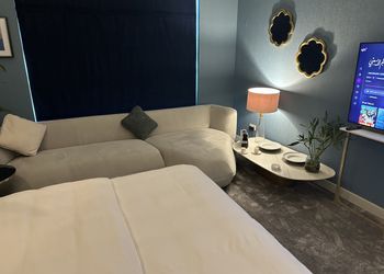 استوديو بسرير ماستر ودخول ذاتي