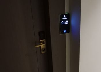 استديو بدخول ذاتي وسرير مريح 
