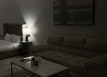استديو بسرير ماستر