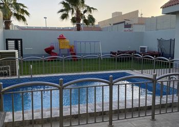 شاليه بألعاب أطفال ,ركن شواء