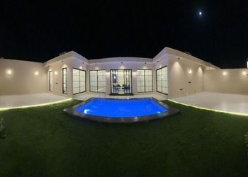 منتجع باطلاله على المسبح