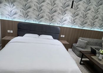 استديو هادئ بسرير ماستر 