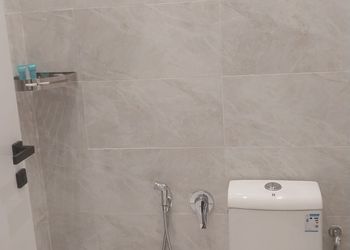 شاليه بمسبح داخلية وصالة أنيقة 