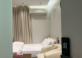 استديو بسرير ماستر ودخول ذاتي