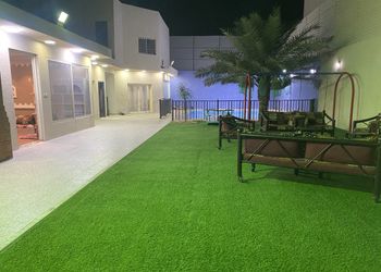 شالية بجلسة خارجية والعاب اطفال