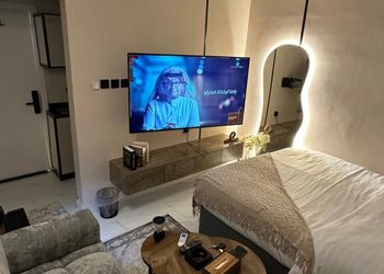 استديو بسرير ماستر