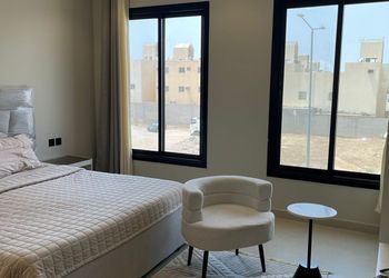 استديو بسرير ماستر ودخول ذاتي