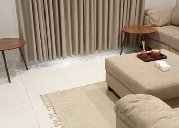 شقة بغرفة معيشة وغرفة نوم 