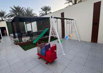 استراحة بجلسة خارجية ومسبح